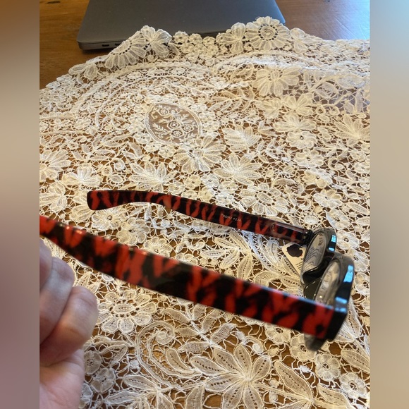 NWT RED Animal Print Readers Reading Glasses by Art to Wear +1.25 with c… - Picture 7 of 8